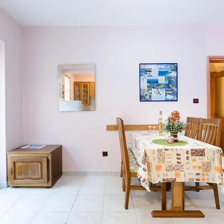 Drago Apartment *