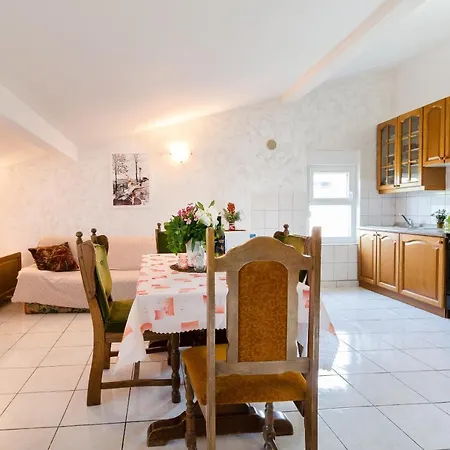 Apartment Drago Banjole