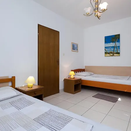 Apartment Drago *