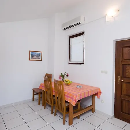 Drago Apartment Banjole