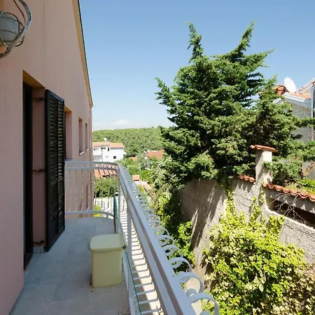 Apartment Drago Banjole