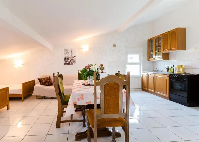 아파트 Drago 반졸레